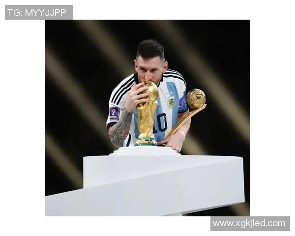 足球明星穿的13号背后故事与传奇球员的荣耀之路